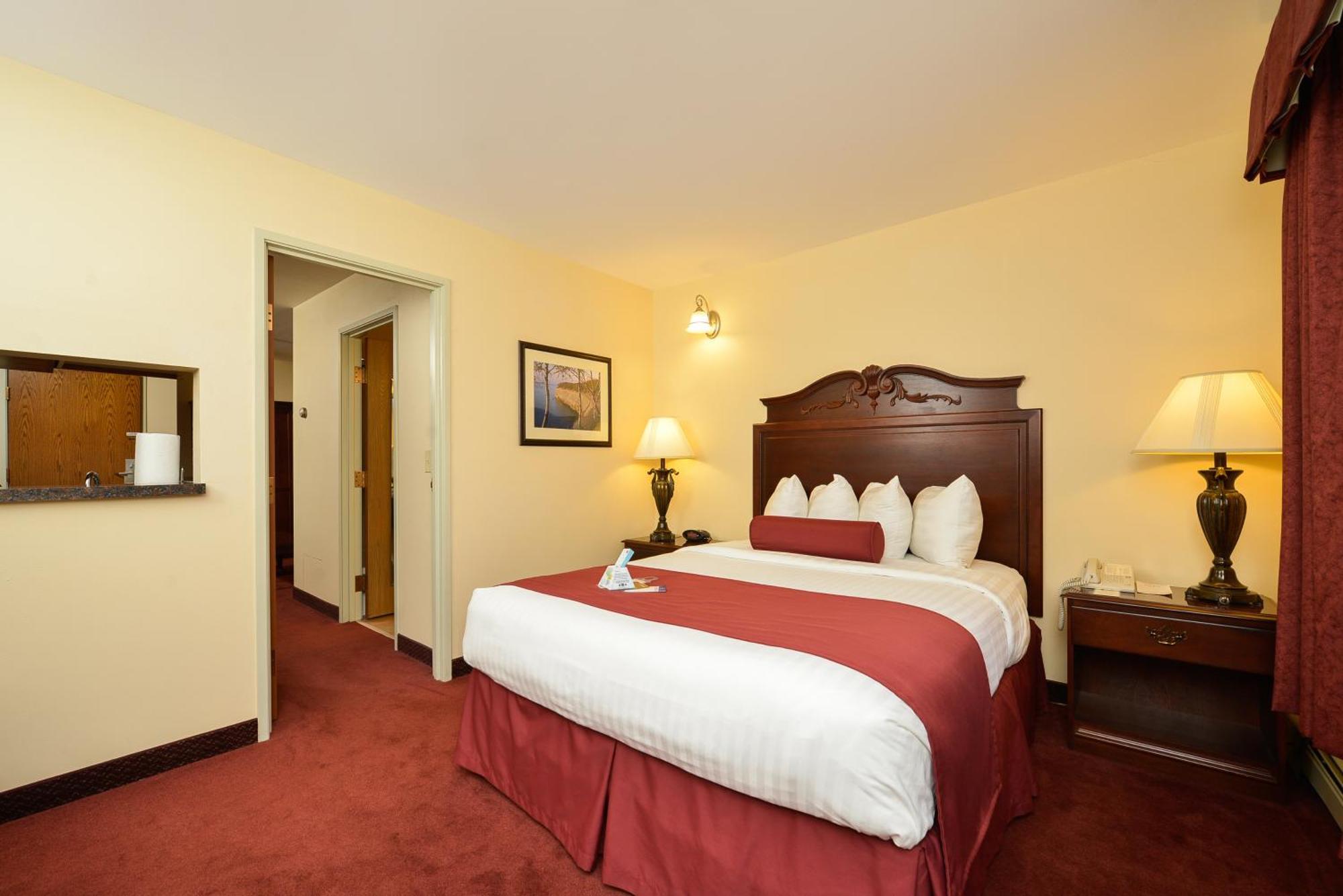 Best Western The Hotel Chequamegon Ashland Habitación foto