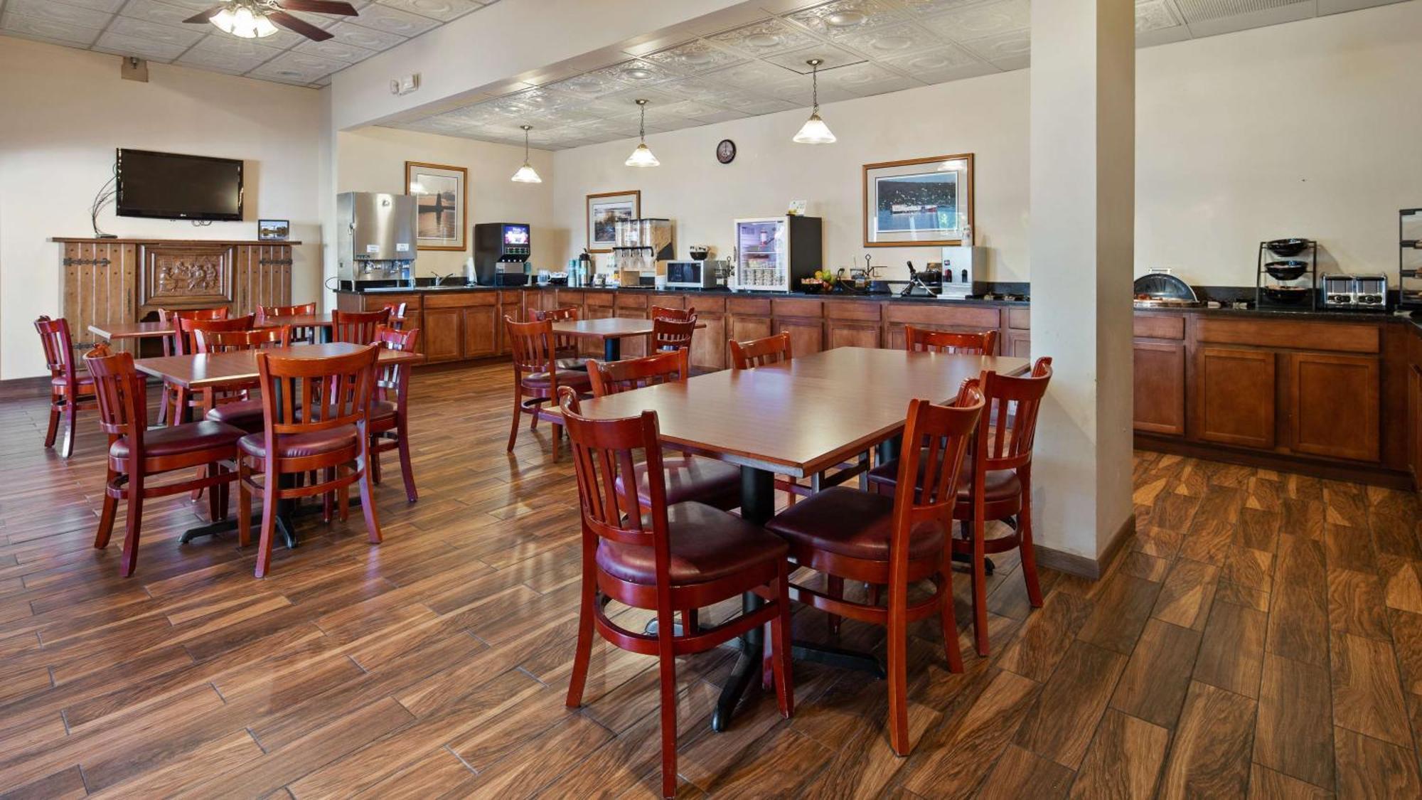 Best Western The Hotel Chequamegon Ashland Exterior foto