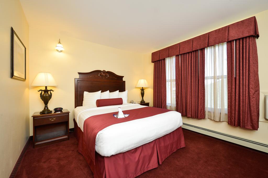 Best Western The Hotel Chequamegon Ashland Habitación foto